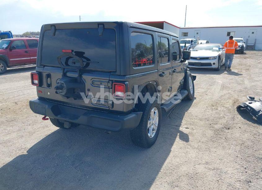 Photo 4 of 2019 Jeep Wrangler UNLIMITED SPORT S 4X4 (VIN 1C4HJXDG0KW541940)