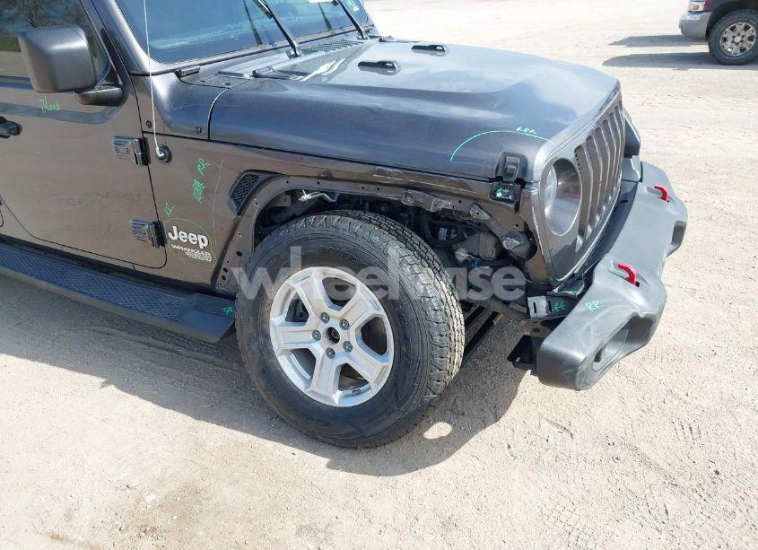 Photo 6 of 2019 Jeep Wrangler UNLIMITED SPORT S 4X4 (VIN 1C4HJXDG0KW541940)