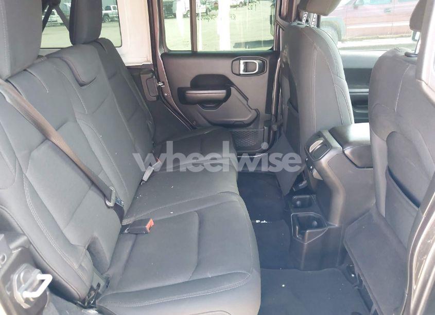 Photo 8 of 2019 Jeep Wrangler UNLIMITED SPORT S 4X4 (VIN 1C4HJXDG0KW541940)