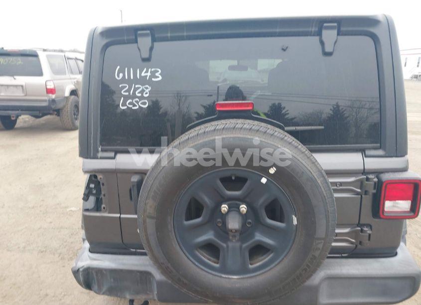 Photo 17 of 2019 Jeep Wrangler UNLIMITED SPORT 4X4 (VIN 1C4HJXDG0KW559807)