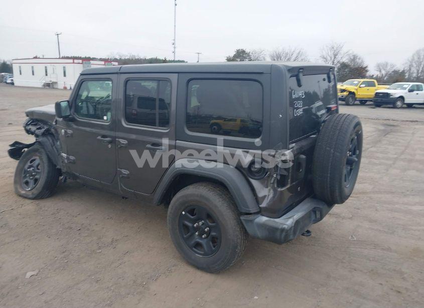 Photo 3 of 2019 Jeep Wrangler UNLIMITED SPORT 4X4 (VIN 1C4HJXDG0KW559807)