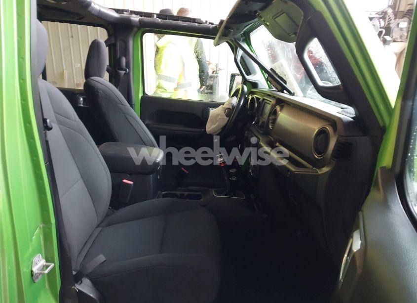 Photo 5 of 2019 Jeep Wrangler UNLIMITED SPORT (VIN 1C4HJXDG0KW648812)