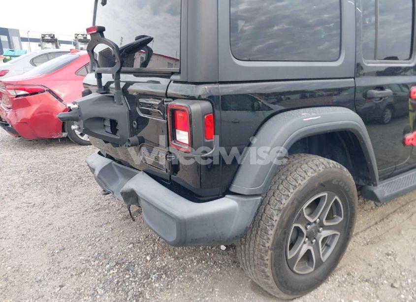 Photo 18 of 2021 Jeep Wrangler UNLIMITED SPORT S 4X4 (VIN 1C4HJXDG0MW572866)