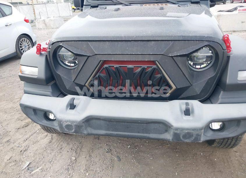 Photo 20 of 2021 Jeep Wrangler UNLIMITED SPORT S 4X4 (VIN 1C4HJXDG0MW572866)