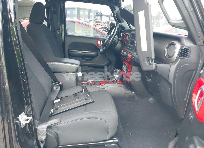 Photo 5 of 2021 Jeep Wrangler UNLIMITED SPORT S 4X4 (VIN 1C4HJXDG0MW572866)