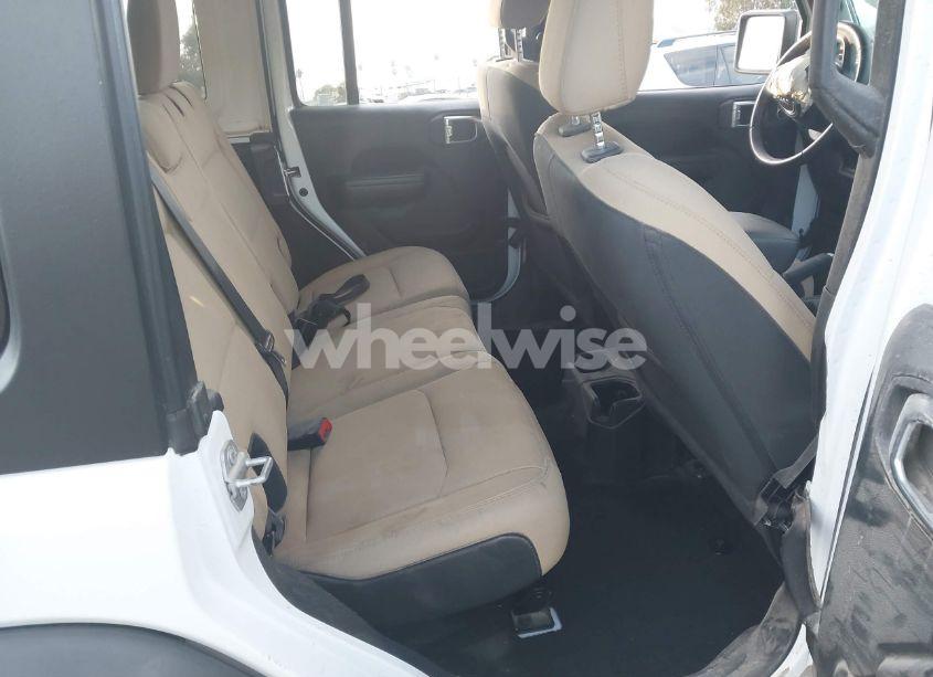 Photo 8 of 2021 Jeep Wrangler UNLIMITED SPORT S 4X4 (VIN 1C4HJXDG0MW856143)