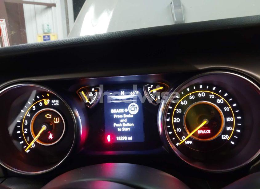 Photo 7 of 2022 Jeep Wrangler UNLIMITED SPORT 4X4 (VIN 1C4HJXDG0NW117632)