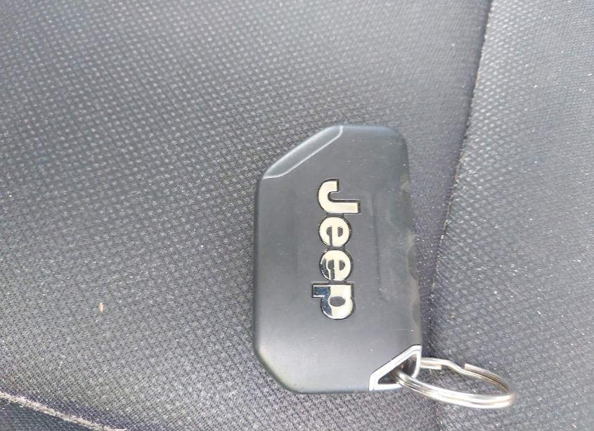 Photo 11 of 2022 Jeep Wrangler UNLIMITED WILLYS SPORT (VIN 1C4HJXDG0NW224440)