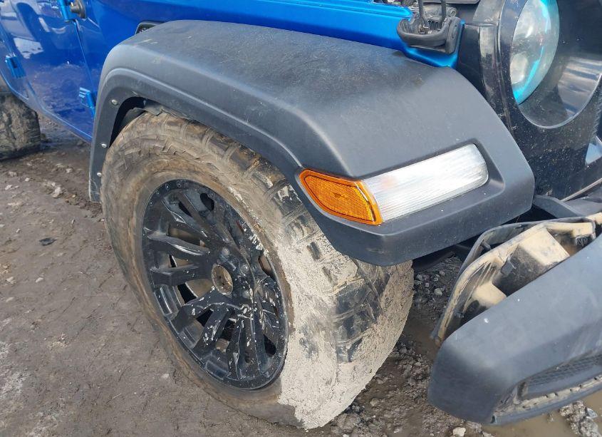 Photo 6 of 2022 Jeep Wrangler UNLIMITED WILLYS SPORT (VIN 1C4HJXDG0NW224440)