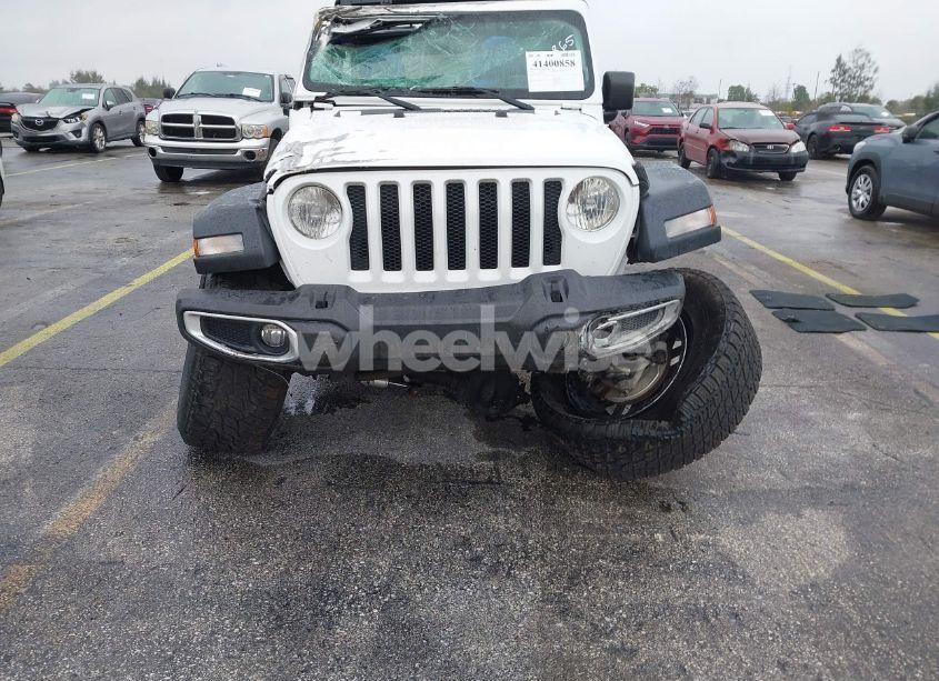 Photo 6 of 2018 Jeep Wrangler UNLIMITED SPORT S 4X4 (VIN 1C4HJXDG1JW157857)