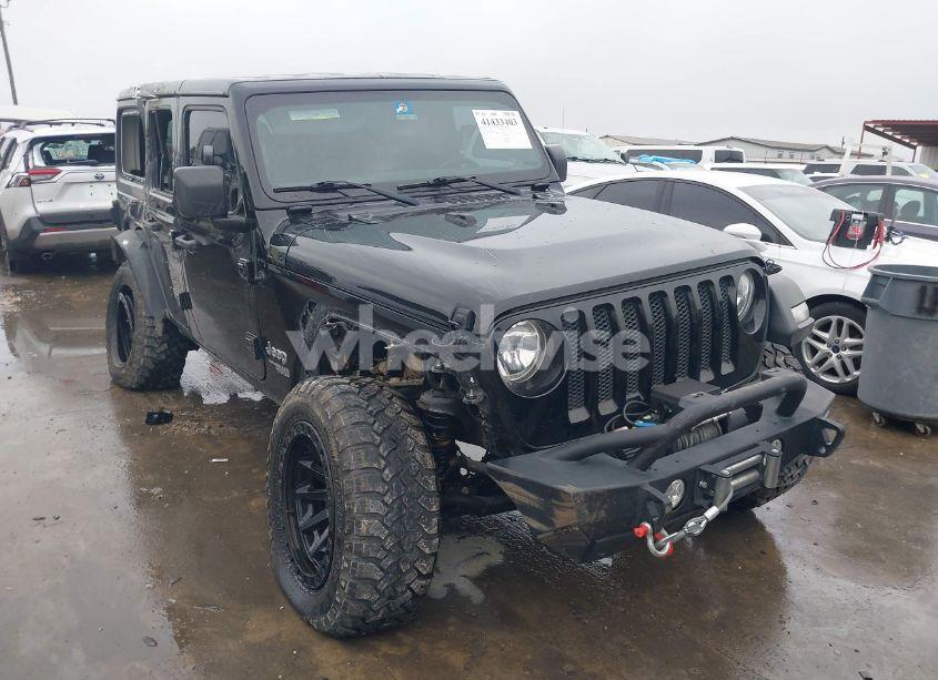 2018 Jeep Wrangler UNLIMITED SPORT S 4X4 (VIN 1C4HJXDG1JW221864) main photo