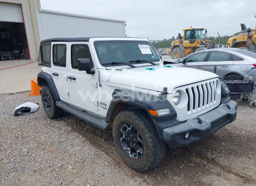 2019 Jeep Wrangler UNLIMITED SPORT S 4X4 (VIN 1C4HJXDG1KW528291) main photo