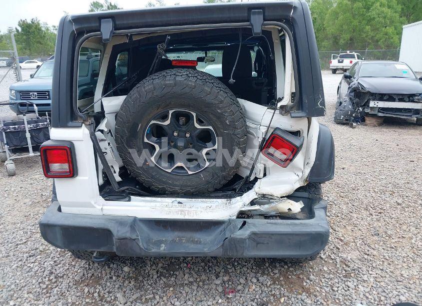 Photo 6 of 2019 Jeep Wrangler UNLIMITED SPORT S 4X4 (VIN 1C4HJXDG1KW528291)