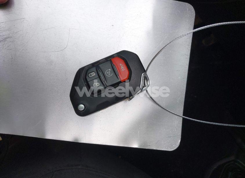 Photo 11 of 2021 Jeep Wrangler UNLIMITED SPORT ALTITUDE 4X4 (VIN 1C4HJXDG1MW603784)