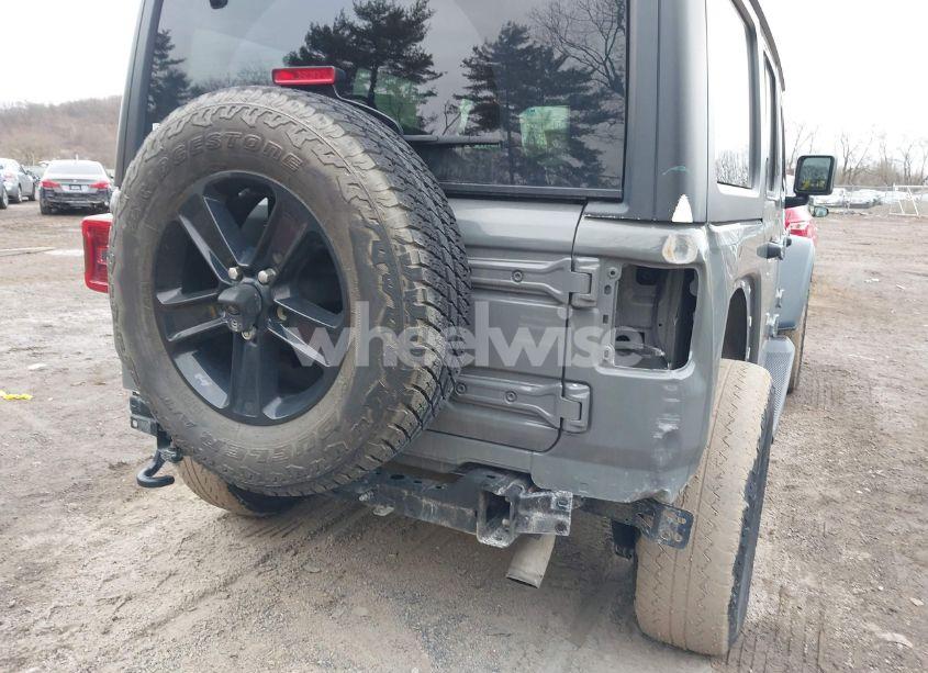 Photo 20 of 2021 Jeep Wrangler UNLIMITED SPORT ALTITUDE 4X4 (VIN 1C4HJXDG1MW603784)