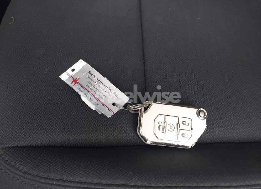 Photo 11 of 2021 Jeep Wrangler UNLIMITED SPORT S 4X4 (VIN 1C4HJXDG1MW850478)