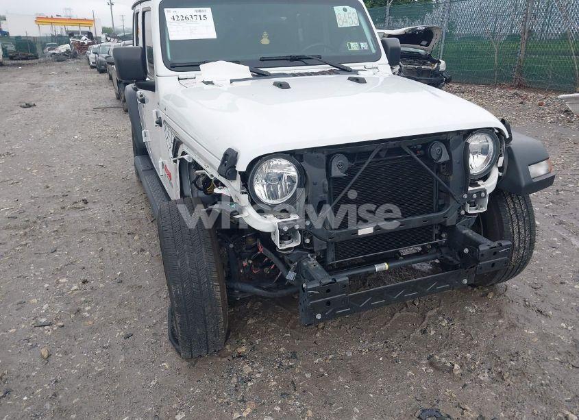 Photo 6 of 2021 Jeep Wrangler UNLIMITED SPORT S 4X4 (VIN 1C4HJXDG1MW850478)