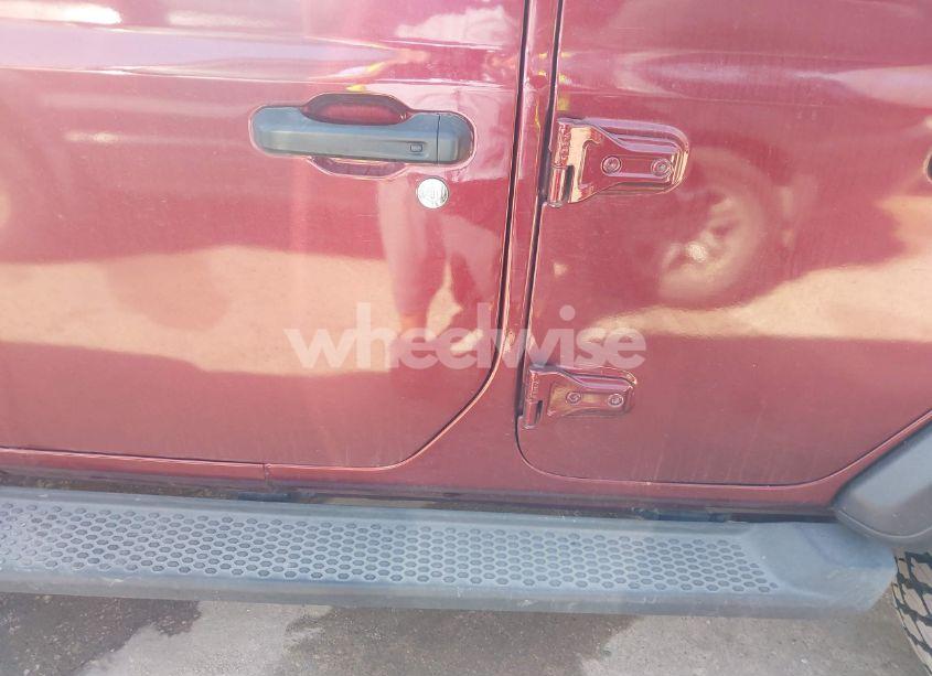 Photo 6 of 2022 Jeep Wrangler UNLIMITED SPORT S 4X4 (VIN 1C4HJXDG1NW119356)