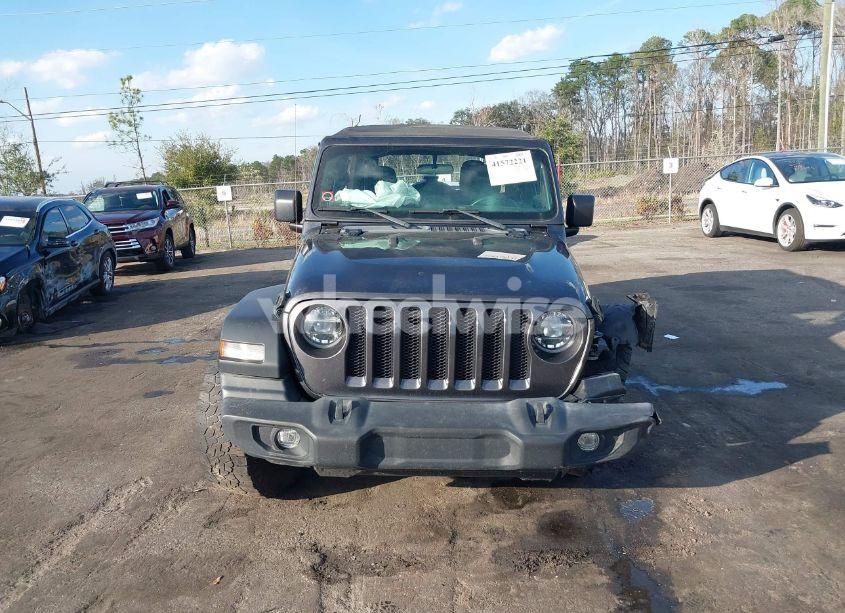 Photo 11 of 2022 Jeep Wrangler UNLIMITED SPORT S 4X4 (VIN 1C4HJXDG1NW167066)