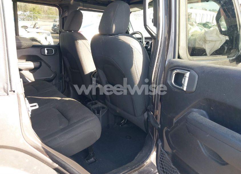 Photo 8 of 2022 Jeep Wrangler UNLIMITED SPORT S 4X4 (VIN 1C4HJXDG1NW167066)