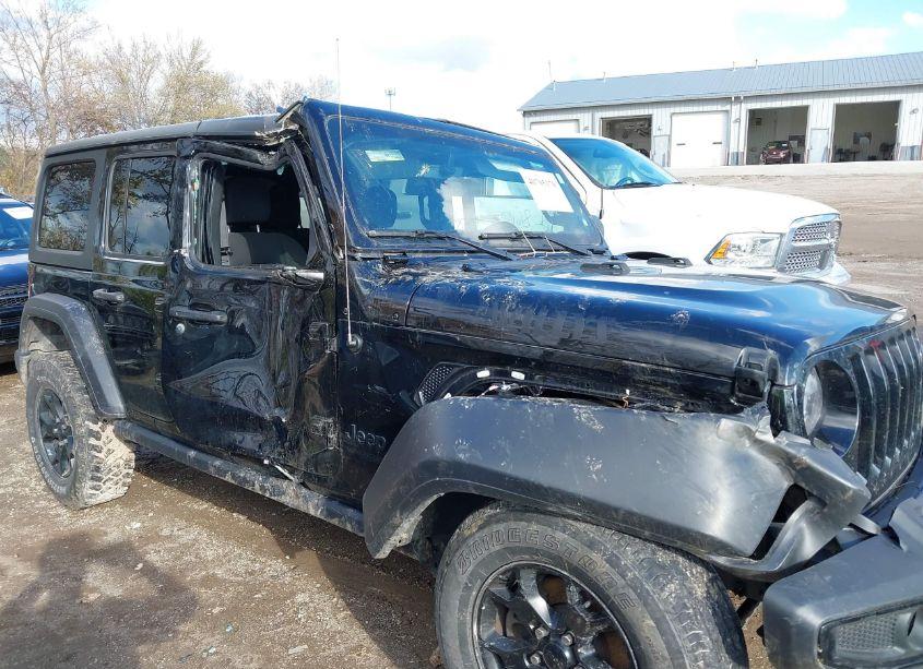 Photo 6 of 2022 Jeep Wrangler UNLIMITED WILLYS 4X4 (VIN 1C4HJXDG1NW246009)