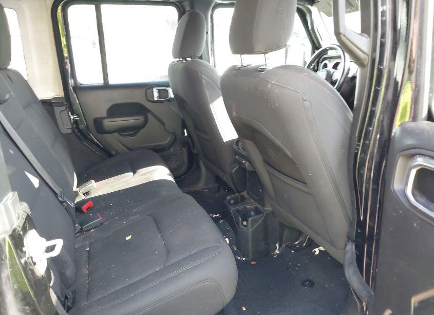 Photo 8 of 2022 Jeep Wrangler UNLIMITED WILLYS 4X4 (VIN 1C4HJXDG1NW246009)