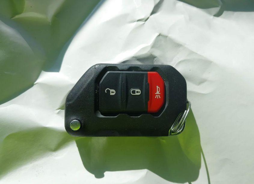 Photo 11 of 2018 Jeep Wrangler UNLIMITED SPORT S 4X4 (VIN 1C4HJXDG2JW152165)