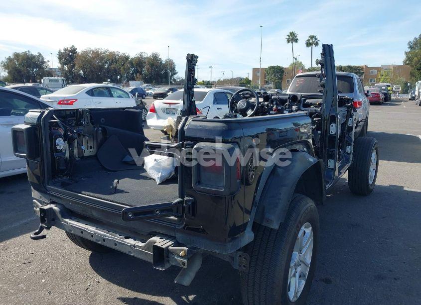 Photo 4 of 2018 Jeep Wrangler UNLIMITED SPORT S 4X4 (VIN 1C4HJXDG2JW181889)