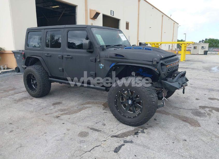 2018 Jeep Wrangler UNLIMITED SPORT S 4X4 (VIN 1C4HJXDG2JW228483) main photo