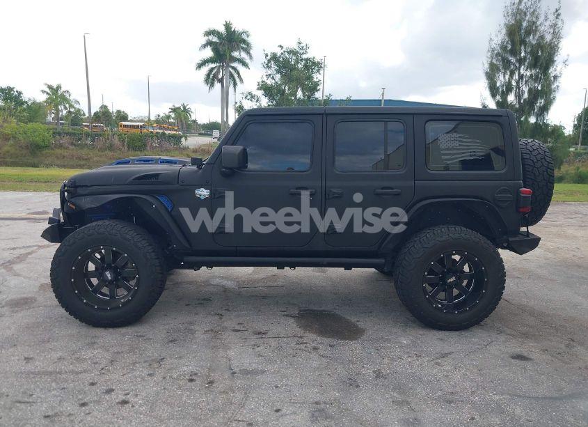 Photo 14 of 2018 Jeep Wrangler UNLIMITED SPORT S 4X4 (VIN 1C4HJXDG2JW228483)