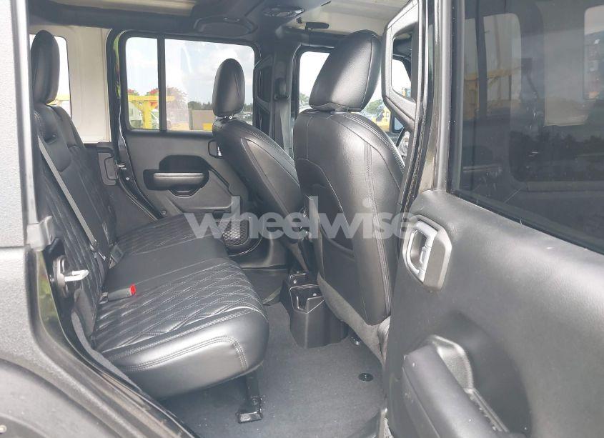 Photo 8 of 2018 Jeep Wrangler UNLIMITED SPORT S 4X4 (VIN 1C4HJXDG2JW228483)