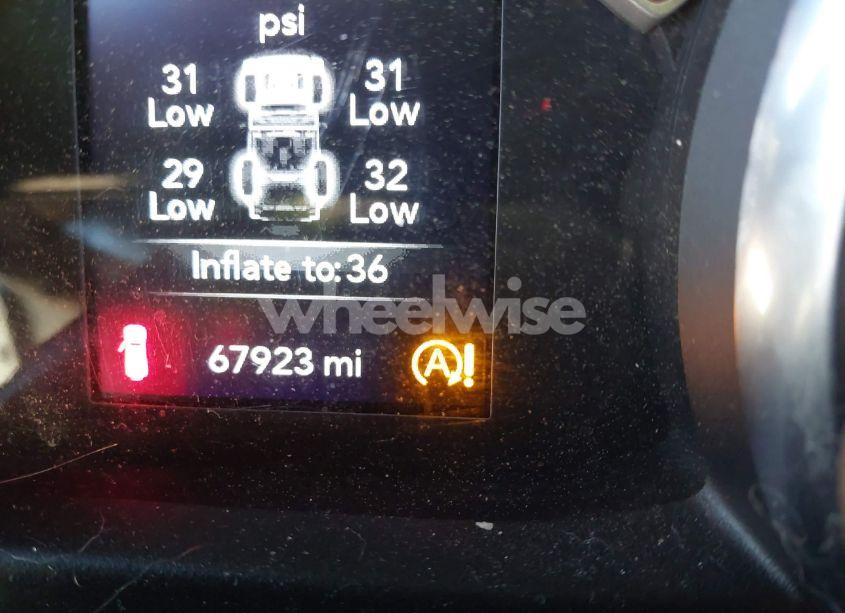 Photo 15 of 2018 Jeep Wrangler UNLIMITED SPORT S 4X4 (VIN 1C4HJXDG2JW300220)