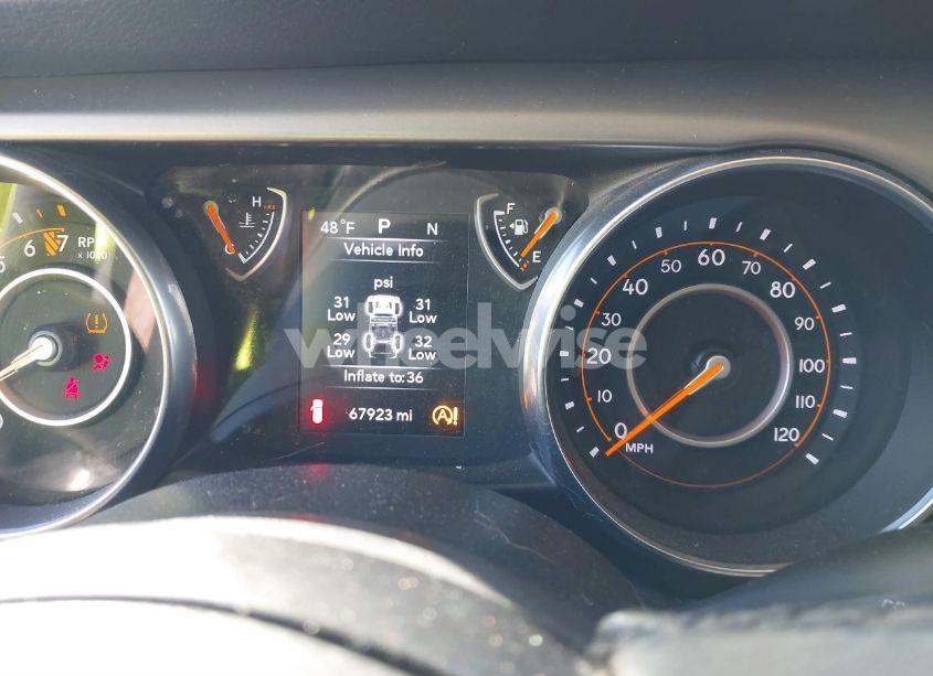 Photo 7 of 2018 Jeep Wrangler UNLIMITED SPORT S 4X4 (VIN 1C4HJXDG2JW300220)