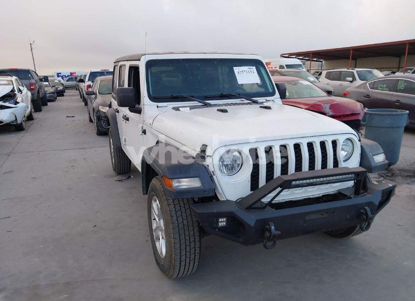 2019 Jeep Wrangler UNLIMITED SPORT S 4X4 (VIN 1C4HJXDG2KW500662) main photo