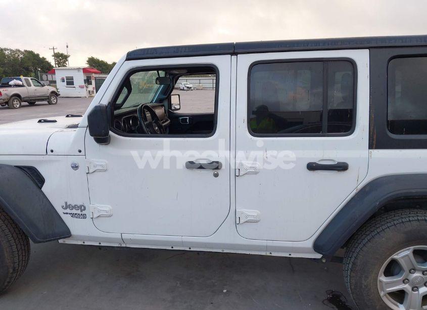 Photo 14 of 2019 Jeep Wrangler UNLIMITED SPORT S 4X4 (VIN 1C4HJXDG2KW500662)