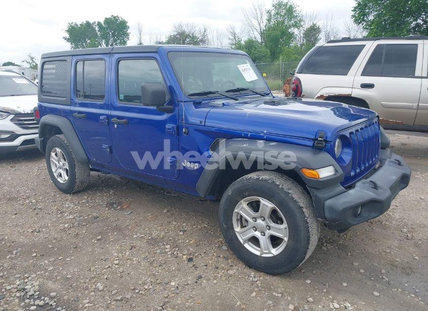2019 Jeep Wrangler UNLIMITED SPORT S 4X4 (VIN 1C4HJXDG2KW572400) main photo