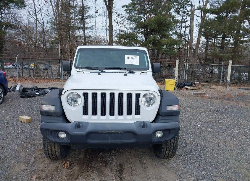 Photo 12 of 2019 Jeep Wrangler UNLIMITED SPORT 4X4 (VIN 1C4HJXDG2KW613382)
