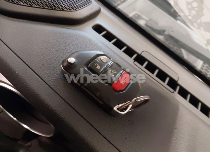 Photo 11 of 2020 Jeep Wrangler UNLIMITED SPORT S 4X4 (VIN 1C4HJXDG2LW193043)