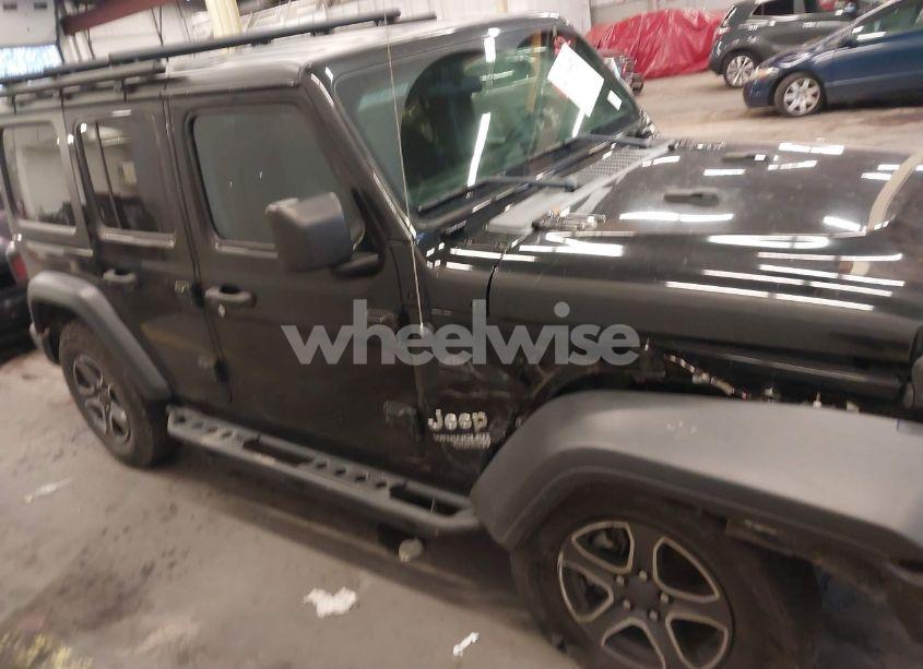 Photo 13 of 2020 Jeep Wrangler UNLIMITED SPORT S 4X4 (VIN 1C4HJXDG2LW193043)