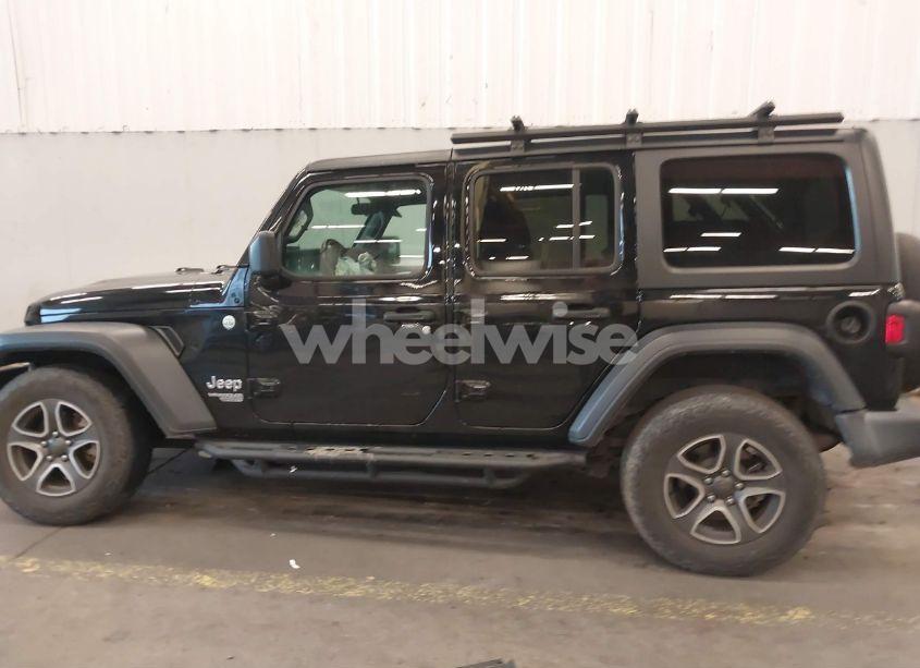 Photo 14 of 2020 Jeep Wrangler UNLIMITED SPORT S 4X4 (VIN 1C4HJXDG2LW193043)