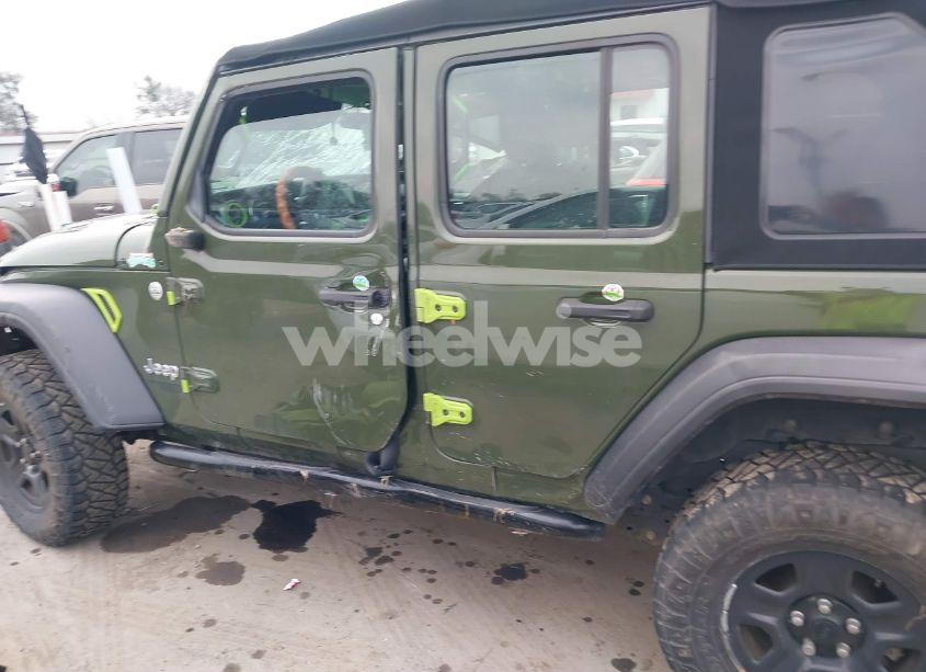 Photo 14 of 2020 Jeep Wrangler UNLIMITED SPORT 4X4 (VIN 1C4HJXDG2LW310684)