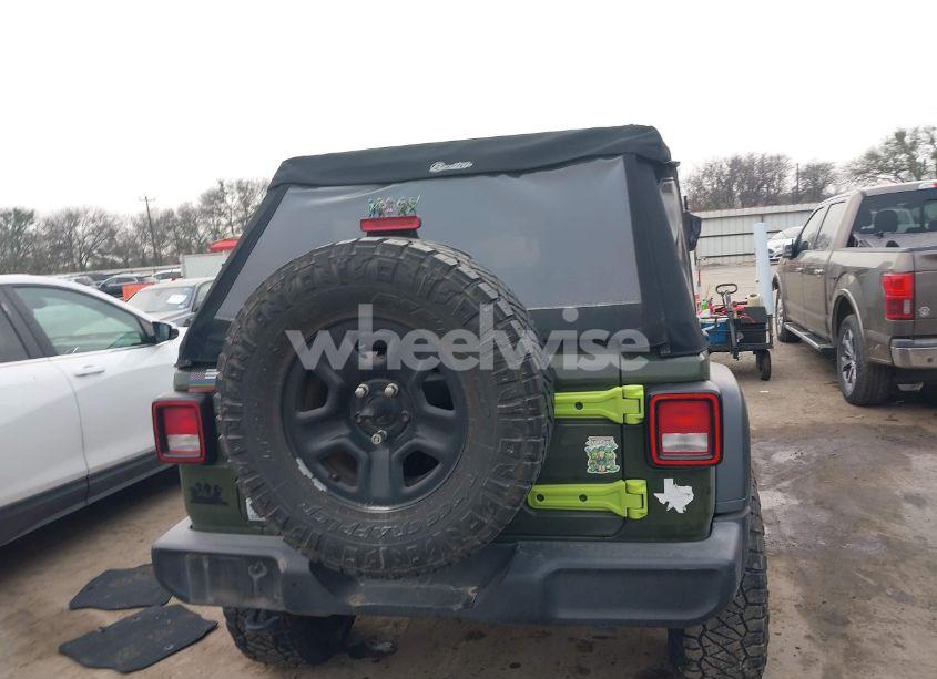Photo 16 of 2020 Jeep Wrangler UNLIMITED SPORT 4X4 (VIN 1C4HJXDG2LW310684)