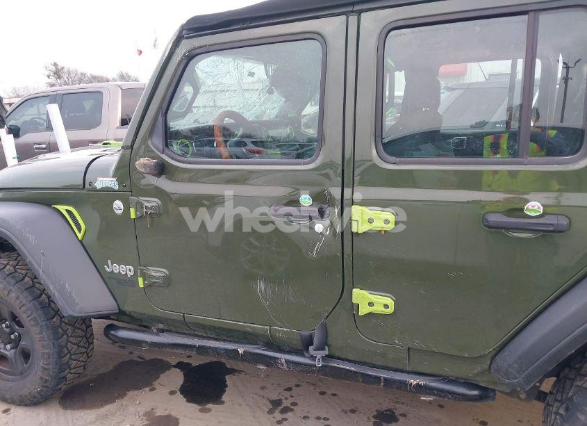 Photo 6 of 2020 Jeep Wrangler UNLIMITED SPORT 4X4 (VIN 1C4HJXDG2LW310684)