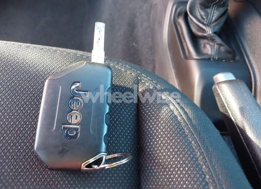 Photo 11 of 2020 Jeep Wrangler UNLIMITED SPORT 4X4 (VIN 1C4HJXDG2LW341045)