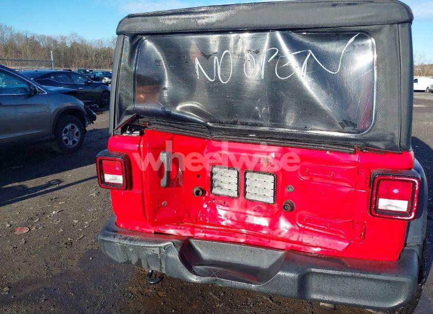 Photo 6 of 2020 Jeep Wrangler UNLIMITED SPORT 4X4 (VIN 1C4HJXDG2LW341045)