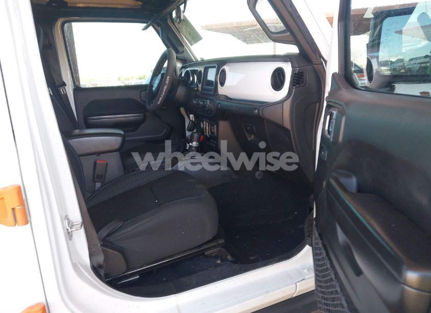 Photo 5 of 2021 Jeep Wrangler UNLIMITED ISLANDER 4X4 (VIN 1C4HJXDG2MW575235)