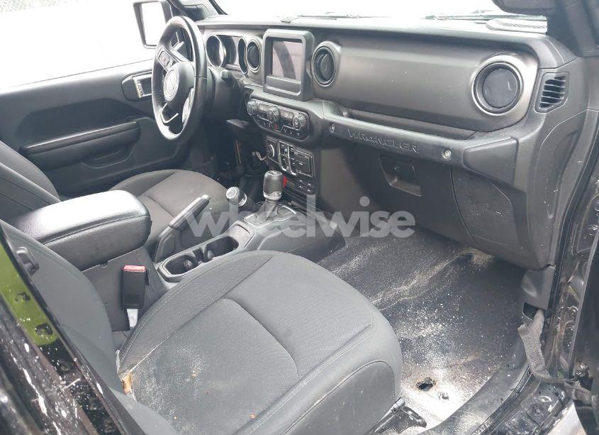 Photo 5 of 2021 Jeep Wrangler UNLIMITED WILLYS 4X4 (VIN 1C4HJXDG2MW658115)