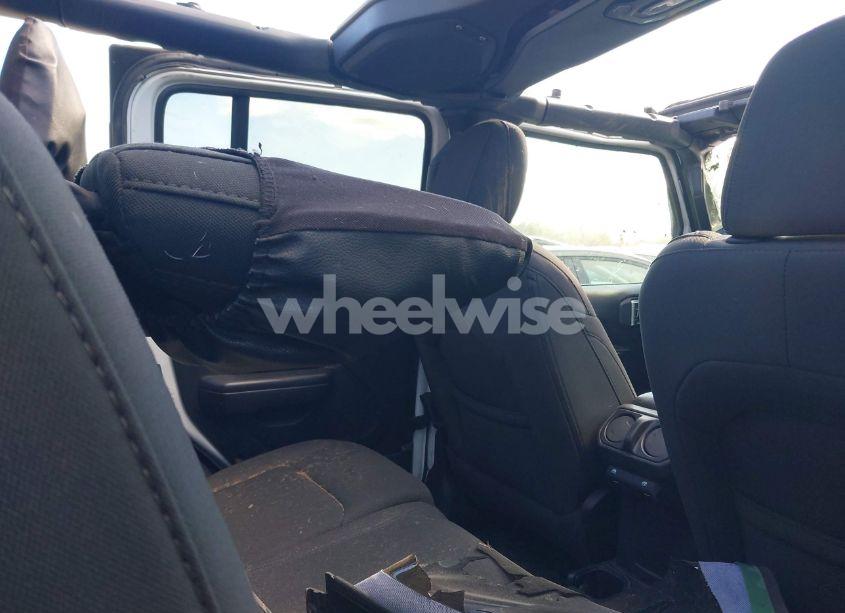 Photo 8 of 2021 Jeep Wrangler UNLIMITED SPORT S 4X4 (VIN 1C4HJXDG2MW705126)