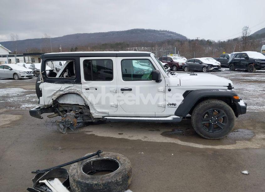 Photo 14 of 2021 Jeep Wrangler UNLIMITED SPORT ALTITUDE 4X4 (VIN 1C4HJXDG2MW791599)