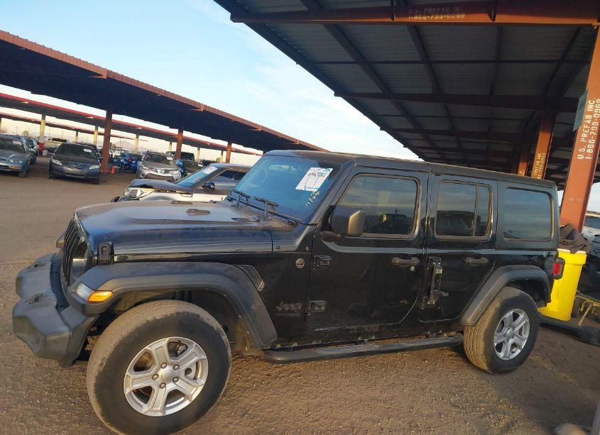 Photo 13 of 2022 Jeep Wrangler UNLIMITED SPORT S 4X4 (VIN 1C4HJXDG2NW162233)